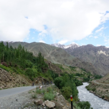 Between Sonamarg to Kargil